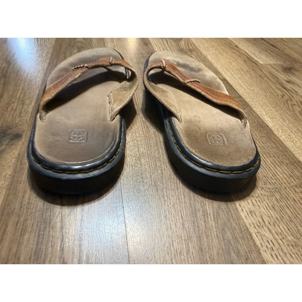 Dr. Martens Leather Flip Flops Mens 11 Brown Adult Thong Sandals Used Good
